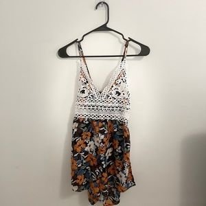 SHEIN Tie Back Contrast Lace Detail Floral Romper